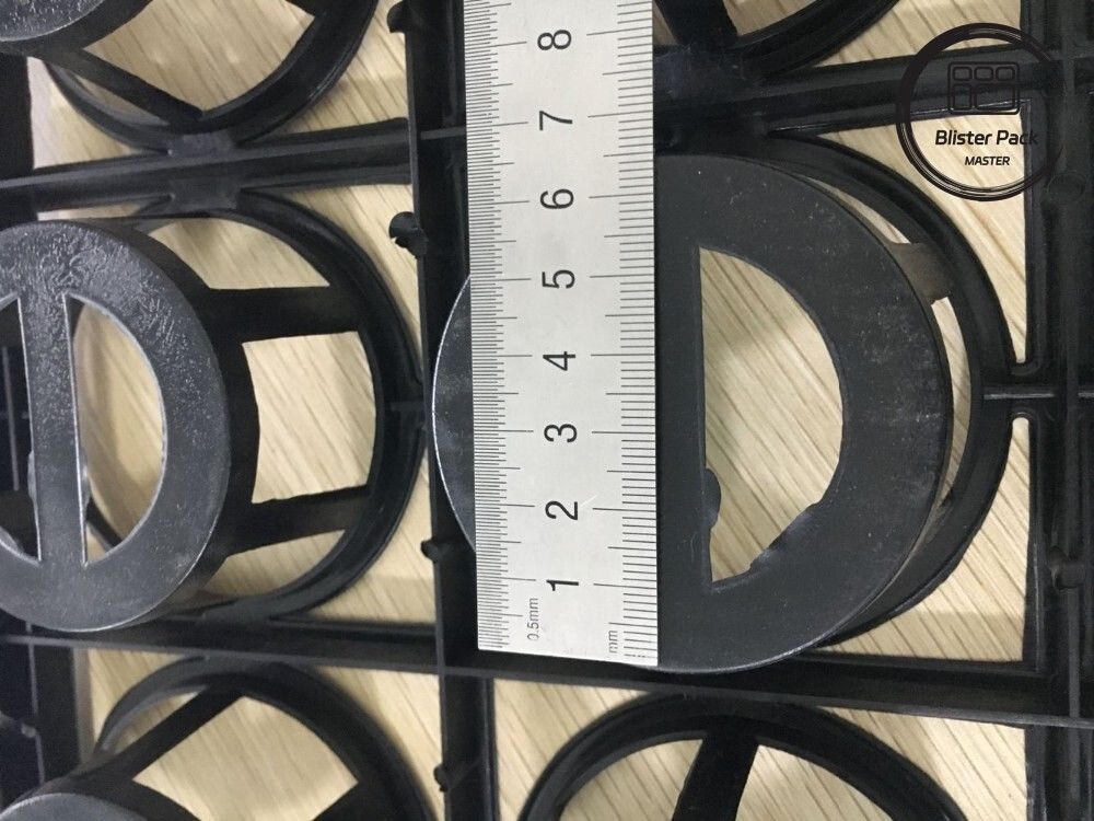 Piatto di fiori in plastica a 24 buchi, piatto di piante per vivaio resistente